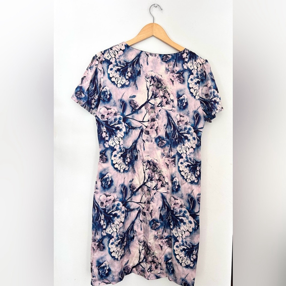 Silk Floral Short Sleeve Dress print - Picture 5 of 7